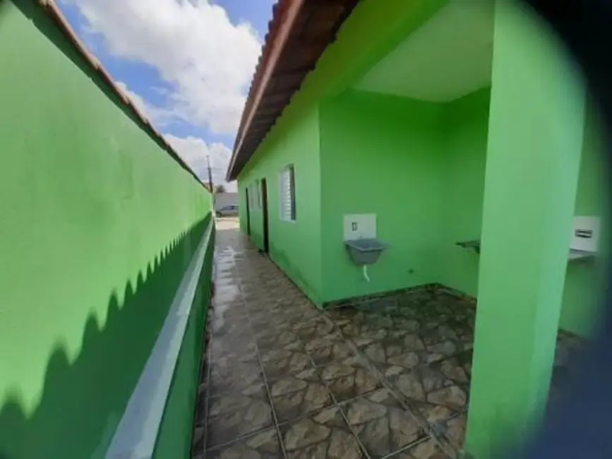 Foto 9 de Casa com 2 quartos à venda, 60m2 em Itanhaem - SP