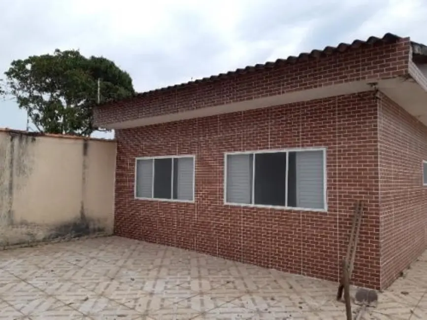 Foto 1 de Casa com 3 quartos à venda, 100m2 em Itanhaem - SP