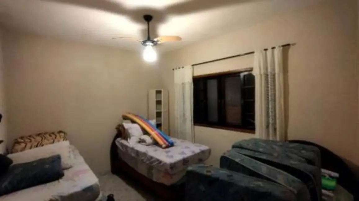 Foto 8 de Casa com 2 quartos à venda, 72m2 em Itanhaem - SP