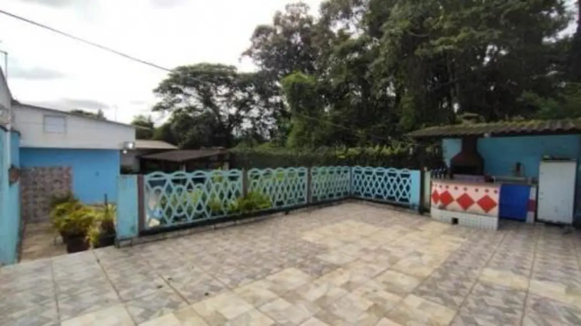 Foto 2 de Casa com 2 quartos à venda, 72m2 em Itanhaem - SP