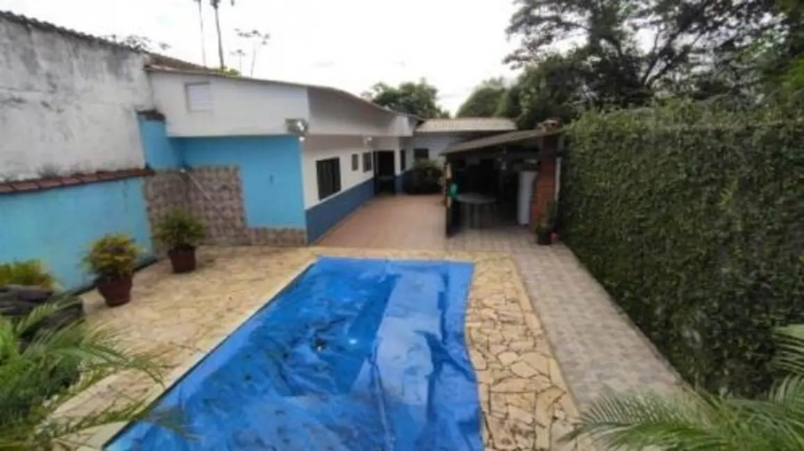 Foto 3 de Casa com 2 quartos à venda, 72m2 em Itanhaem - SP