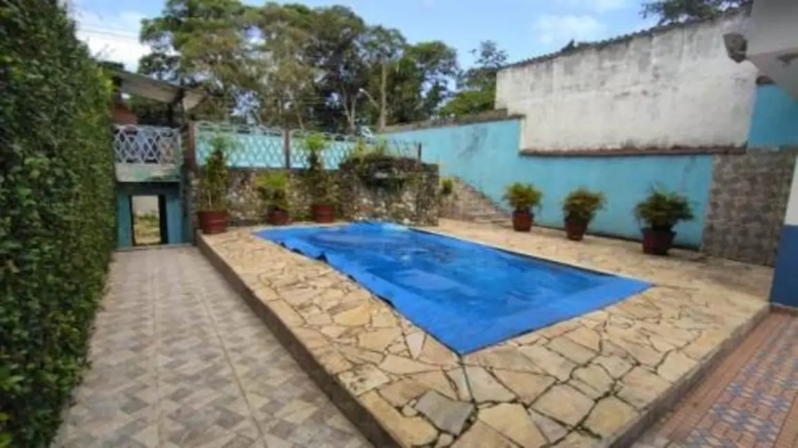 Foto 4 de Casa com 2 quartos à venda, 72m2 em Itanhaem - SP