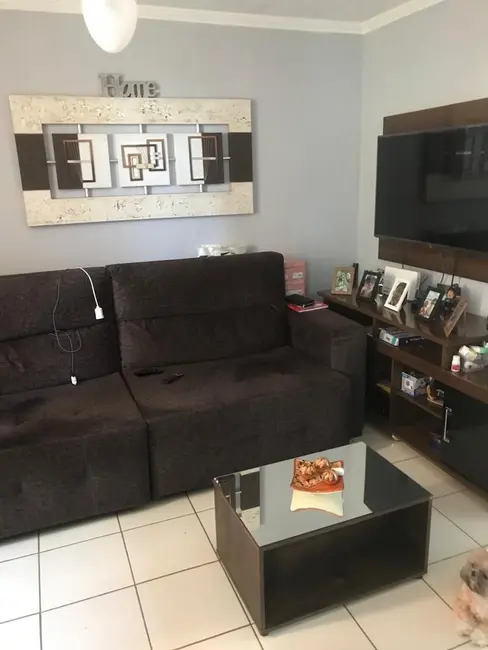 Foto 5 de Apartamento com 2 quartos à venda, 51m2 em Jardim Sabaúna, Itanhaem - SP