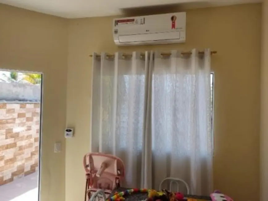 Foto 5 de Casa com 2 quartos à venda, 60m2 em Itanhaem - SP