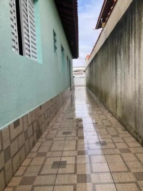 Casa com 2 quartos à venda, 65m2 em Itanhaem - SP - imagem 7 Foto 7 de Casa com 2 quartos à venda, 65m2 em Itanhaem - SP