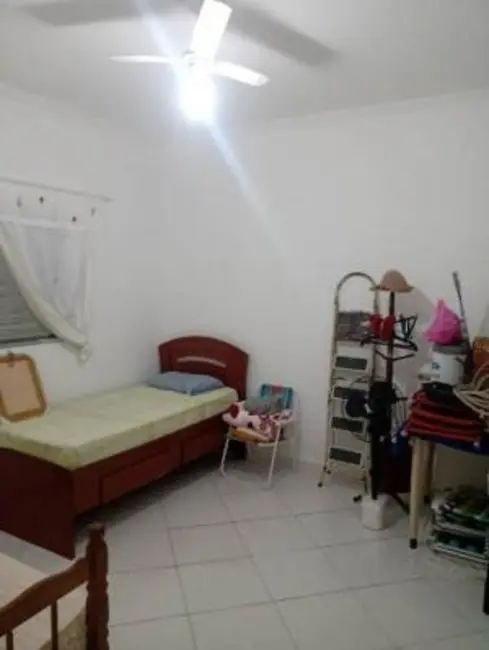 Foto 8 de Casa com 2 quartos à venda, 71m2 em Itanhaem - SP