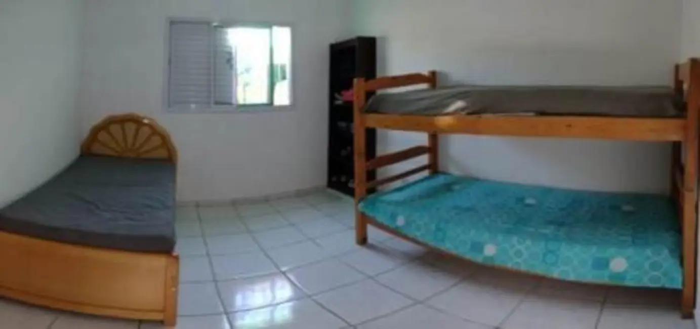 Foto 6 de Casa com 5 quartos à venda, 244m2 em Itanhaem - SP