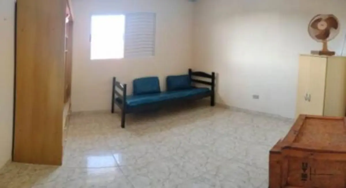 Foto 8 de Casa com 5 quartos à venda, 244m2 em Itanhaem - SP