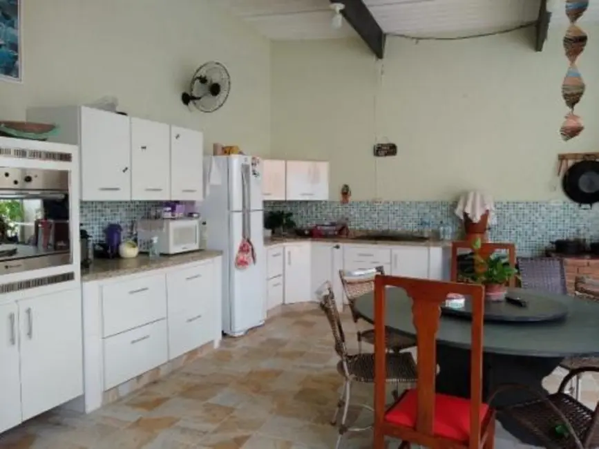 Foto 4 de Casa com 3 quartos à venda, 170m2 em Itanhaem - SP