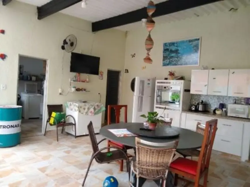 Foto 5 de Casa com 3 quartos à venda, 170m2 em Itanhaem - SP