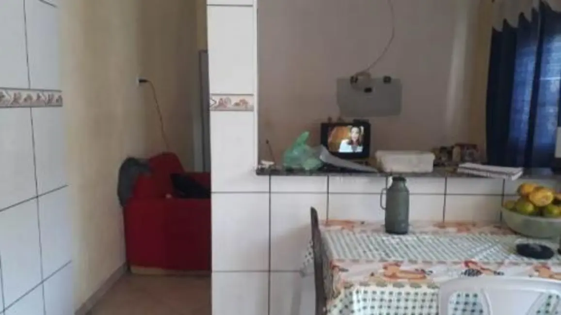 Foto 3 de Casa com 1 quarto à venda, 40m2 em Itanhaem - SP