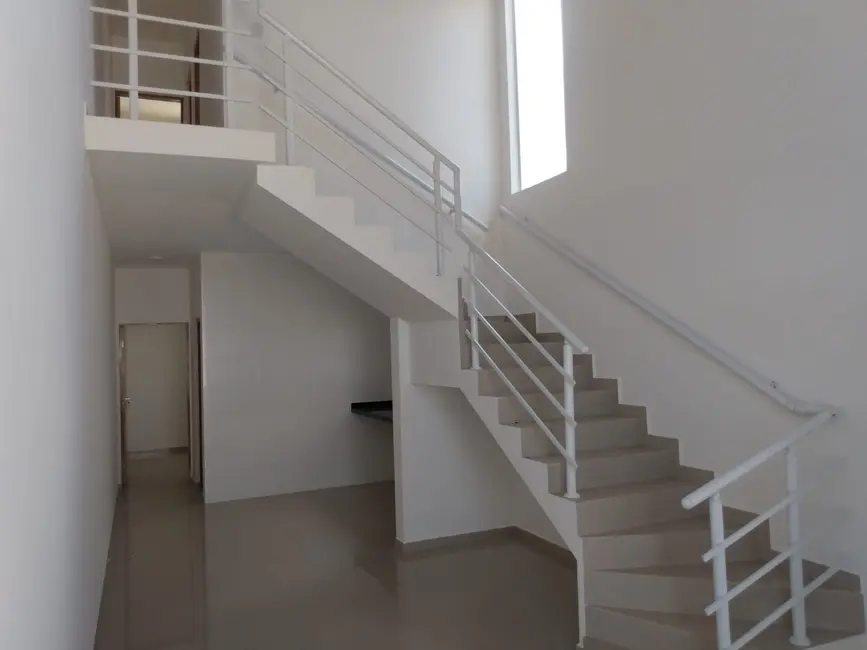 Foto 3 de Casa com 3 quartos à venda, 81m2 em Itanhaem - SP