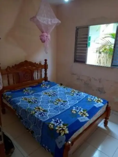 Foto 9 de Casa com 2 quartos à venda, 55m2 em Itanhaem - SP