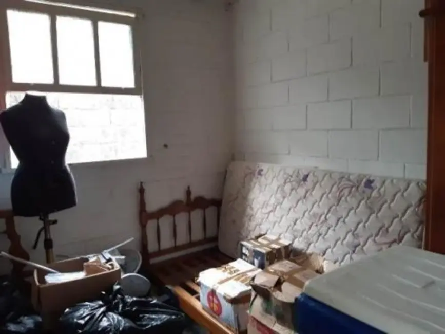 Foto 5 de Casa com 2 quartos à venda, 85m2 em Itanhaem - SP