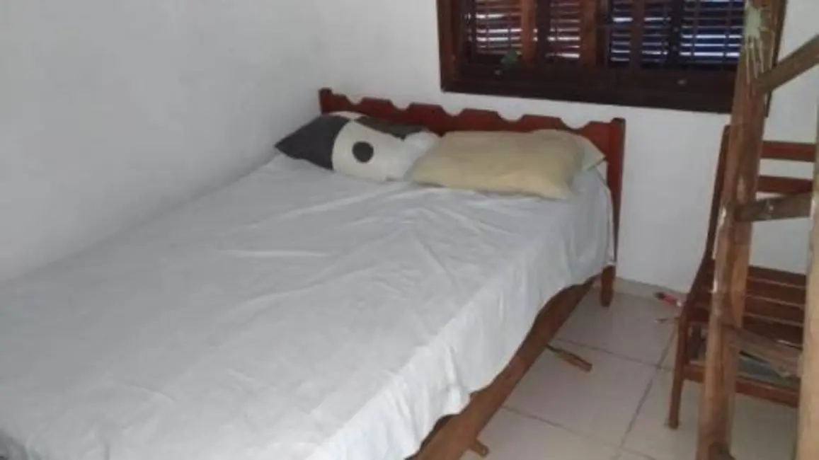 Foto 4 de Casa com 2 quartos à venda, 67m2 em Itanhaem - SP