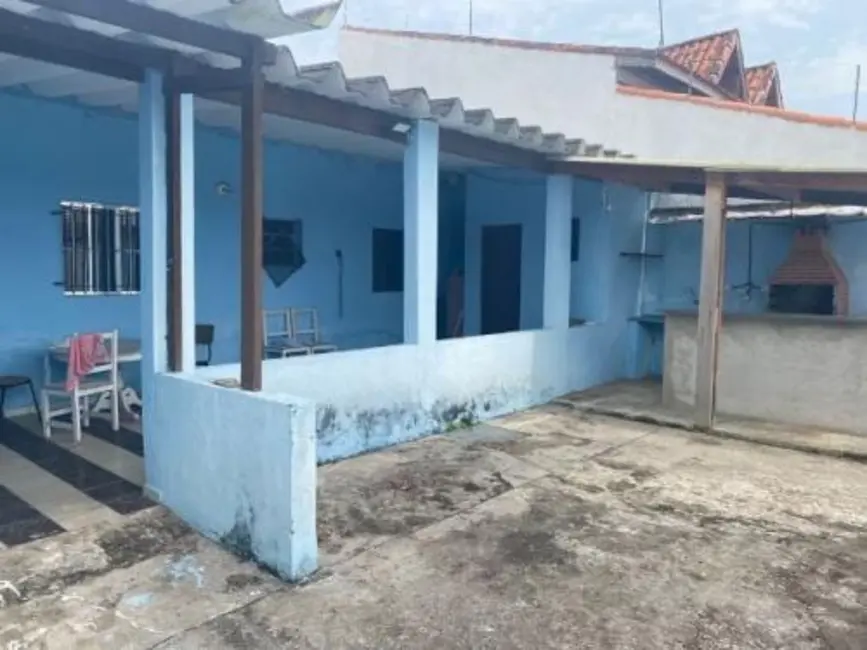 Foto 1 de Casa com 1 quarto à venda, 50m2 em Peruibe - SP
