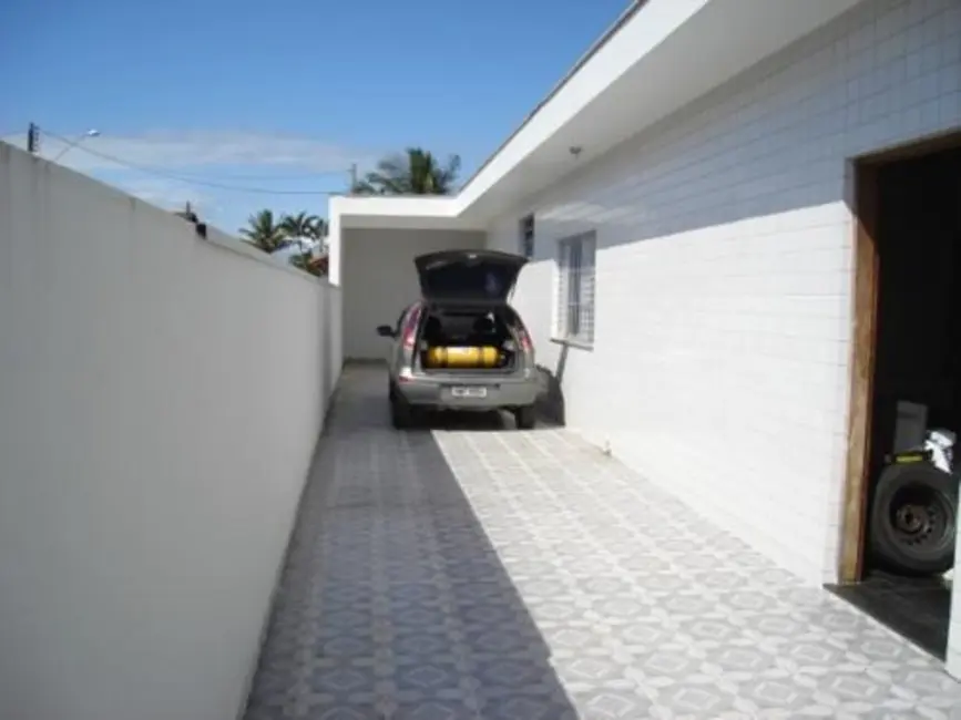 Foto 9 de Casa com 3 quartos à venda, 128m2 em Itanhaem - SP