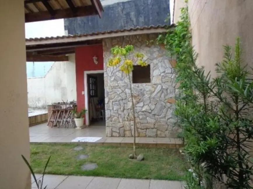 Foto 2 de Casa com 3 quartos à venda, 125m2 em Itanhaem - SP