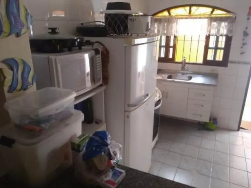 Foto 3 de Casa com 2 quartos à venda, 130m2 em Itanhaem - SP