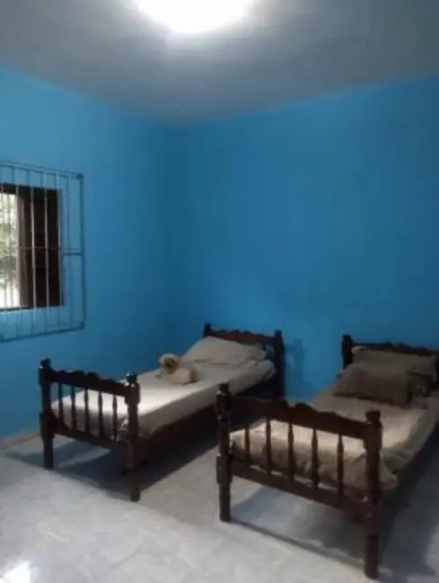 Chácara com 2 quartos à venda, 135m2 em Itanhaem - SP - imagem 3 Foto 3 de Chácara com 2 quartos à venda, 135m2 em Itanhaem - SP
