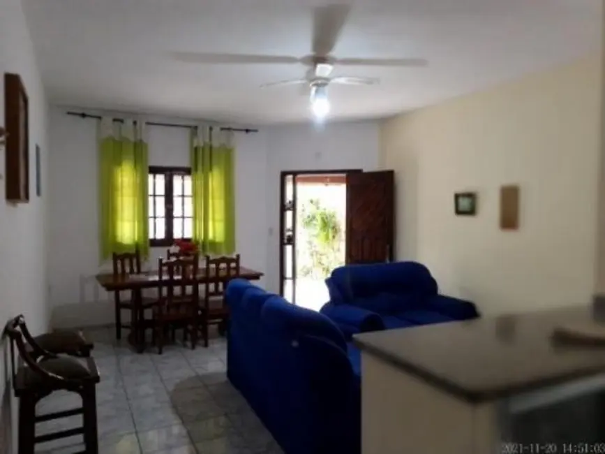 Foto 2 de Casa com 2 quartos à venda, 75m2 em Itanhaem - SP