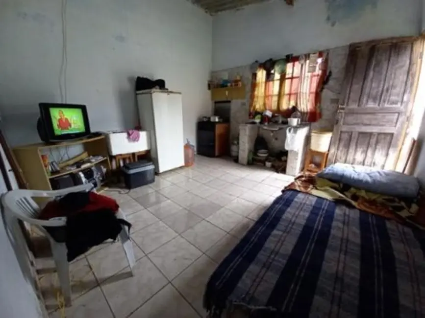 Foto 6 de Casa com 1 quarto à venda, 50m2 em Itanhaem - SP