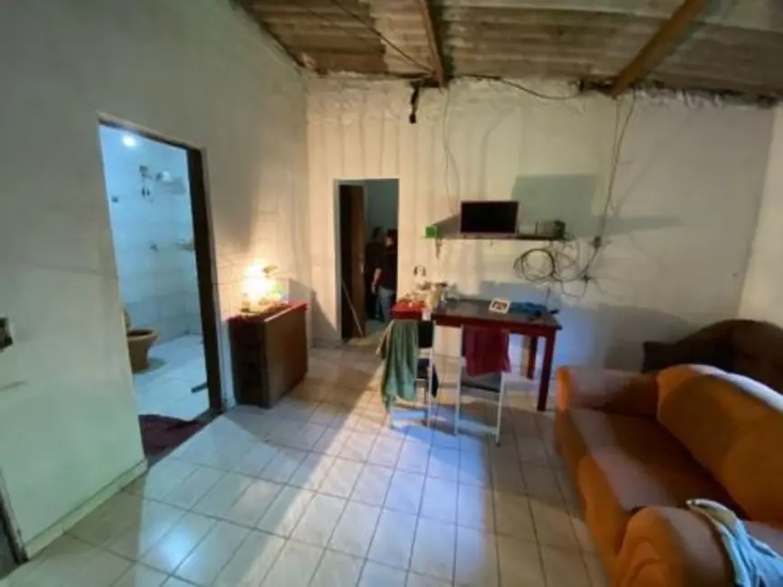 Chácara com 1 quarto à venda, 72m2 em Itanhaem - SP - imagem 4 Foto 4 de Chácara com 1 quarto à venda, 72m2 em Itanhaem - SP