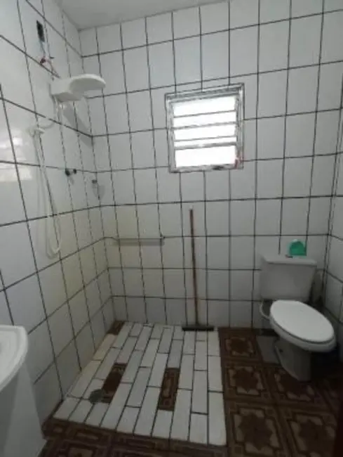 Chácara com 2 quartos à venda, 110m2 em Itanhaem - SP - imagem 8 Foto 8 de Chácara com 2 quartos à venda, 110m2 em Itanhaem - SP
