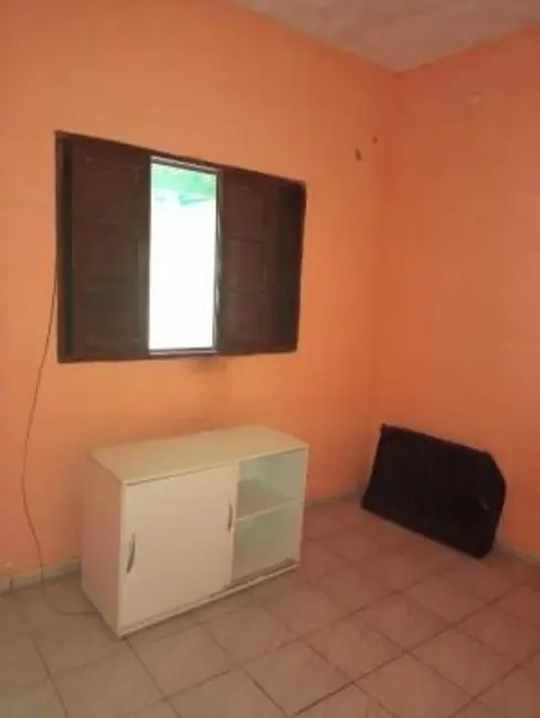 Chácara com 4 quartos à venda, 160m2 em Itanhaem - SP - imagem 5 Foto 5 de Chácara com 4 quartos à venda, 160m2 em Itanhaem - SP