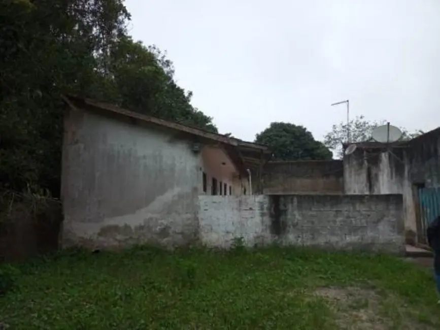Chácara com 4 quartos à venda, 160m2 em Itanhaem - SP - imagem 3 Foto 3 de Chácara com 4 quartos à venda, 160m2 em Itanhaem - SP