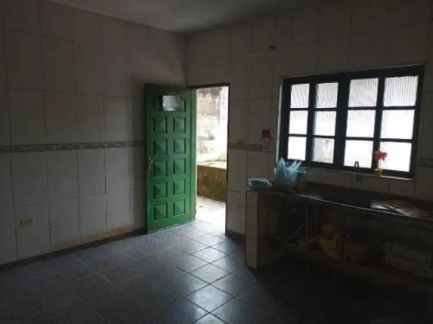 Chácara com 4 quartos à venda, 160m2 em Itanhaem - SP - imagem 4 Foto 4 de Chácara com 4 quartos à venda, 160m2 em Itanhaem - SP