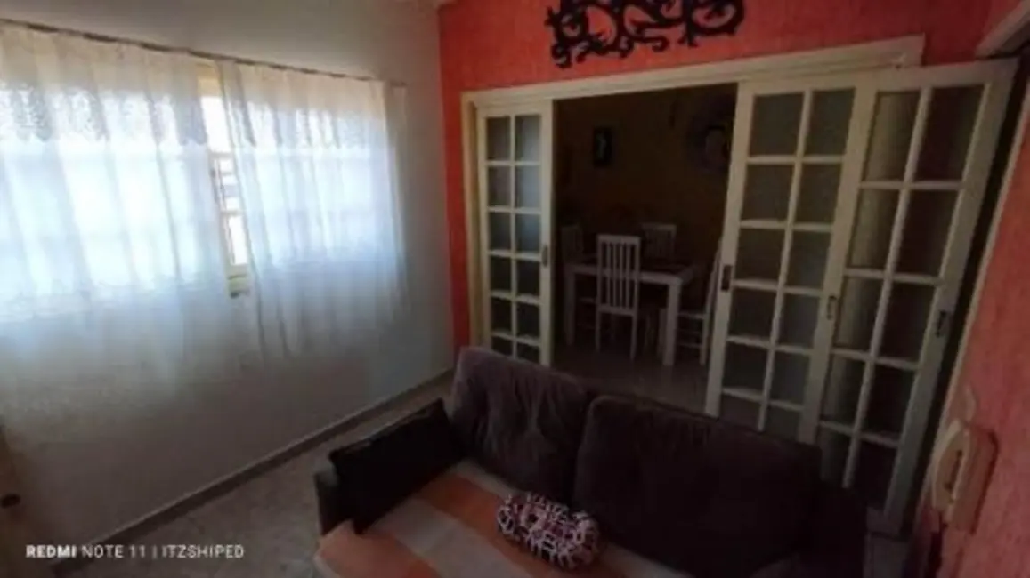 Foto 9 de Casa com 2 quartos à venda, 55m2 em Itanhaem - SP