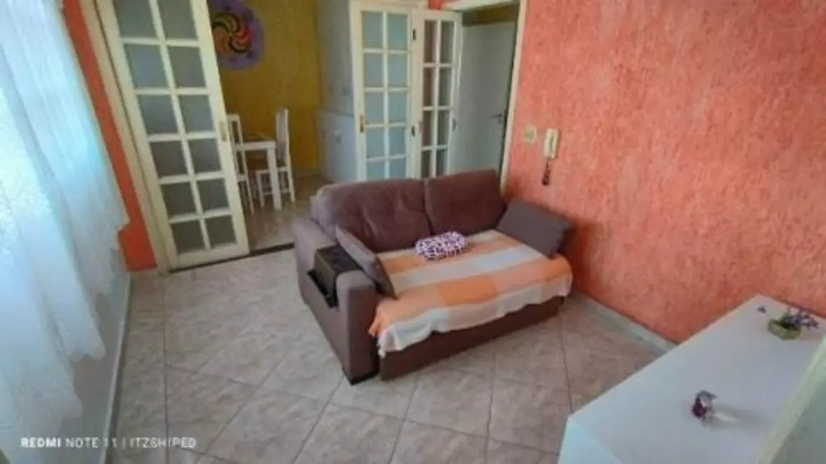 Foto 8 de Casa com 2 quartos à venda, 55m2 em Itanhaem - SP