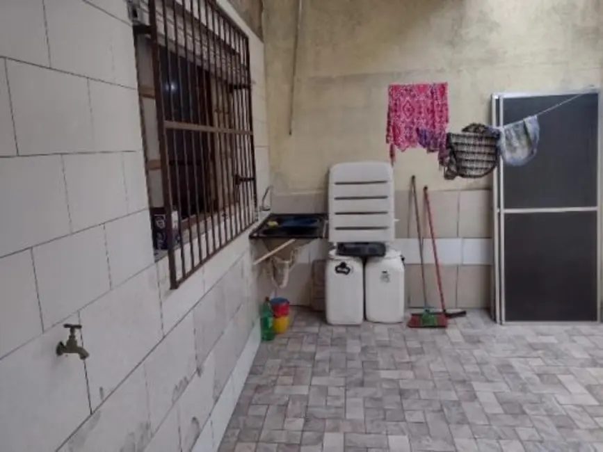 Foto 9 de Casa com 4 quartos à venda, 113m2 em Mongagua - SP