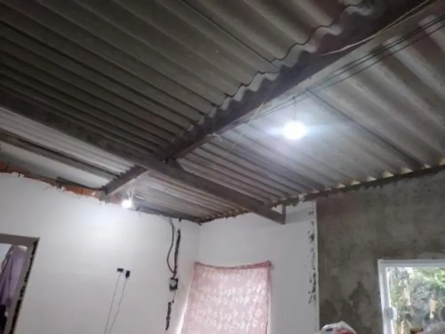 Foto 1 de Casa com 2 quartos à venda, 70m2 em Itanhaem - SP