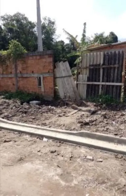 Foto 5 de Casa com 2 quartos à venda, 70m2 em Itanhaem - SP
