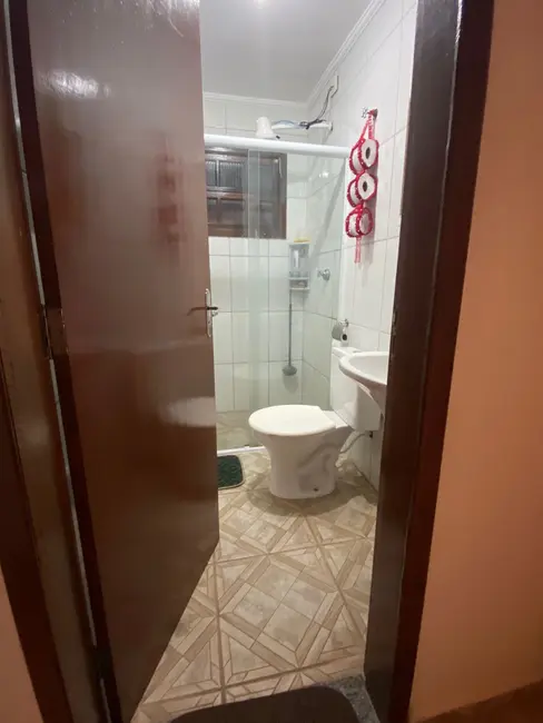 Casa de Condomínio com 2 quartos à venda, 57m2 em Itanhaem - SP - imagem 2 Foto 2 de Casa de Condomínio com 2 quartos à venda, 57m2 em Itanhaem - SP