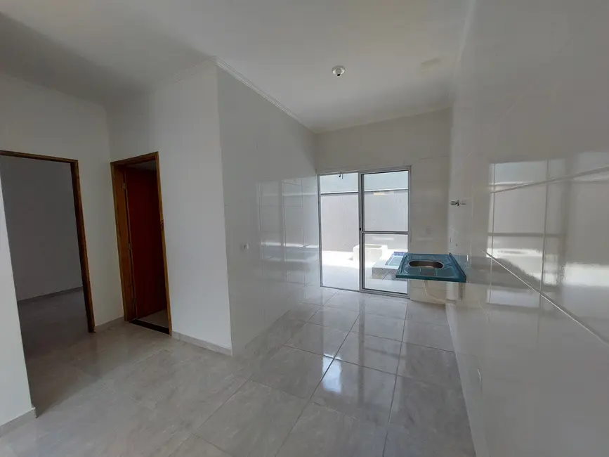 Foto 5 de Casa com 2 quartos à venda, 50m2 em Itanhaem - SP