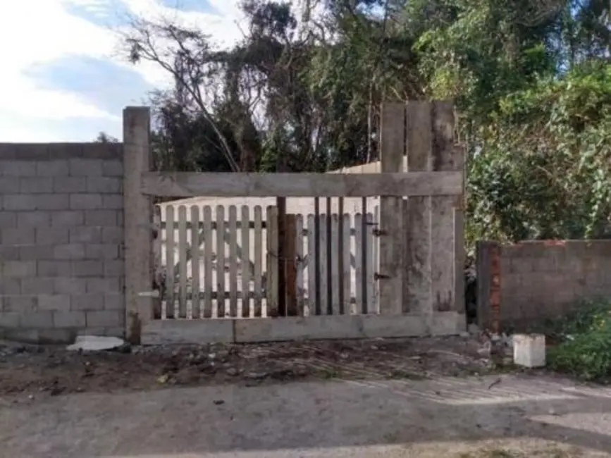 Foto 2 de Terreno / Lote à venda, 328m2 em Itanhaem - SP