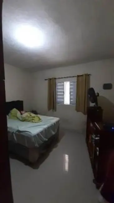 Foto 8 de Casa com 2 quartos à venda, 90m2 em Itanhaem - SP