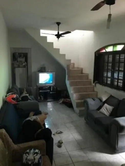 Foto 3 de Casa com 4 quartos à venda, 182m2 em Itanhaem - SP