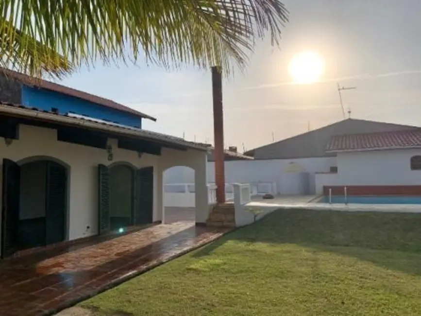 Foto 2 de Casa com 3 quartos à venda, 280m2 em Peruibe - SP