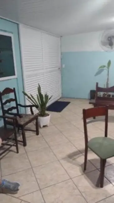 Foto 6 de Casa com 4 quartos à venda, 180m2 em Praia Grande - SP