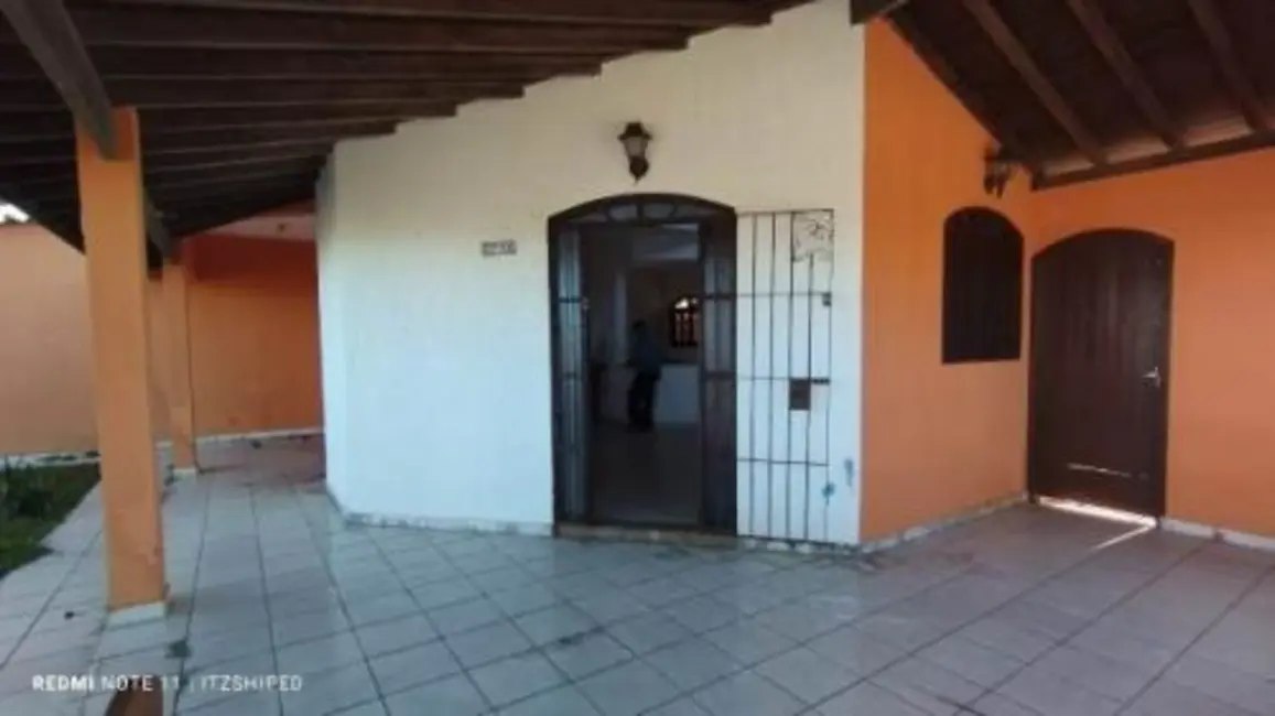 Foto 5 de Casa com 2 quartos à venda, 200m2 em Itanhaem - SP