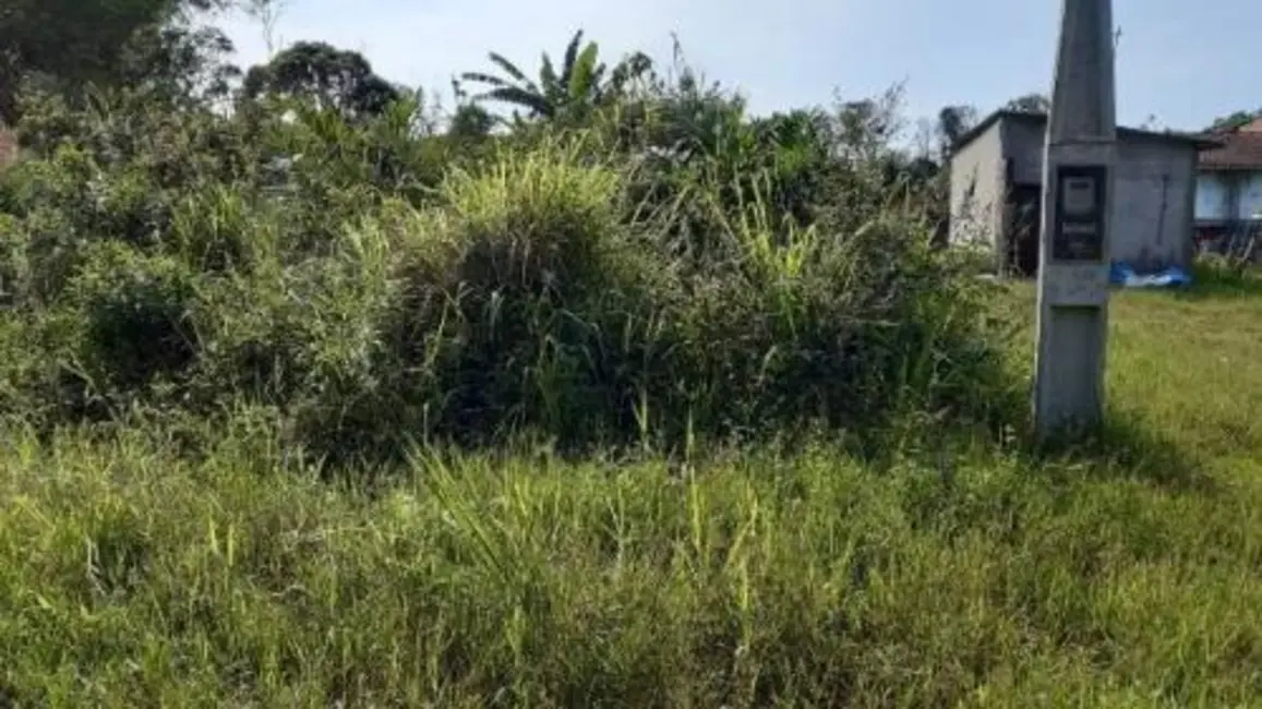 Foto 4 de Terreno / Lote à venda, 360m2 em Itanhaem - SP