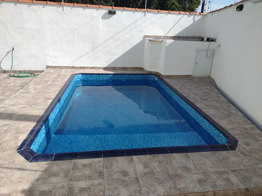 Foto 3 de Casa com 2 quartos à venda, 168m2 em Itanhaem - SP