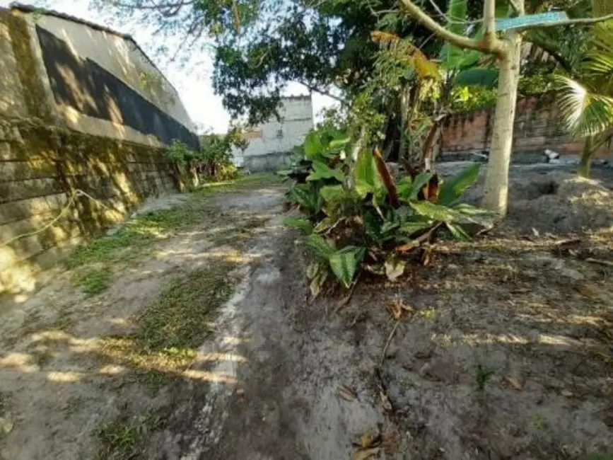 Foto 1 de Terreno / Lote à venda, 250m2 em Itanhaem - SP