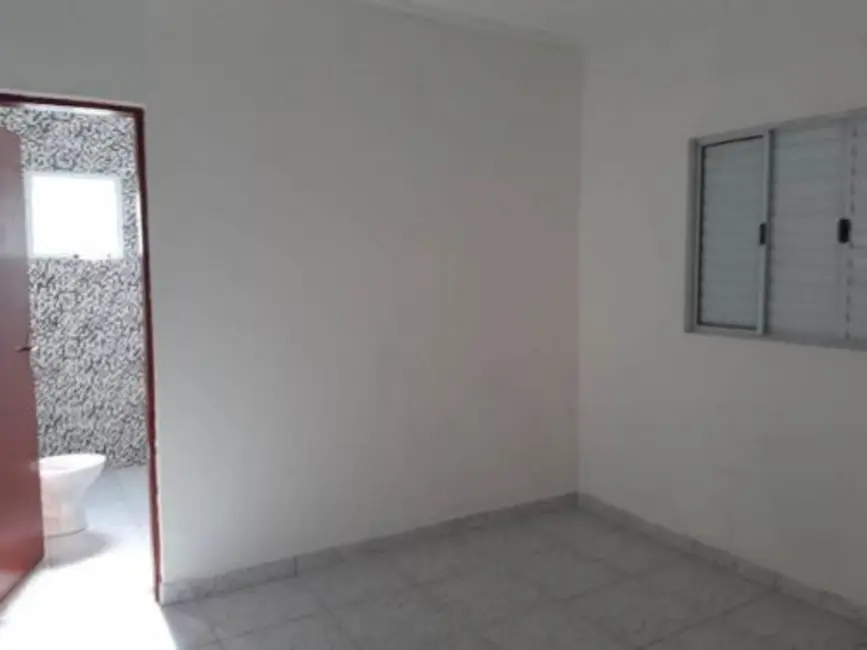 Foto 9 de Casa com 2 quartos à venda, 58m2 em Itanhaem - SP