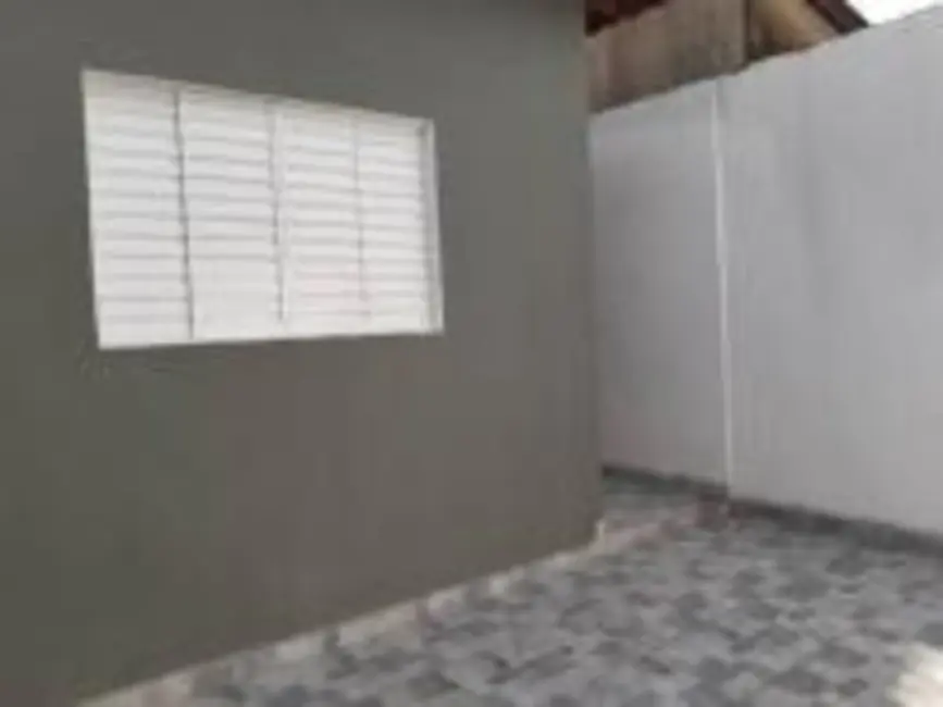 Foto 1 de Casa com 2 quartos à venda, 58m2 em Itanhaem - SP