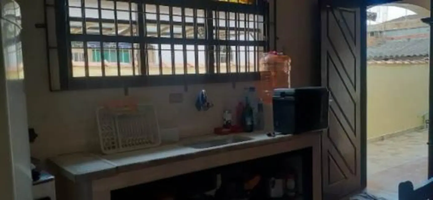 Foto 7 de Casa com 2 quartos à venda, 95m2 em Mongagua - SP